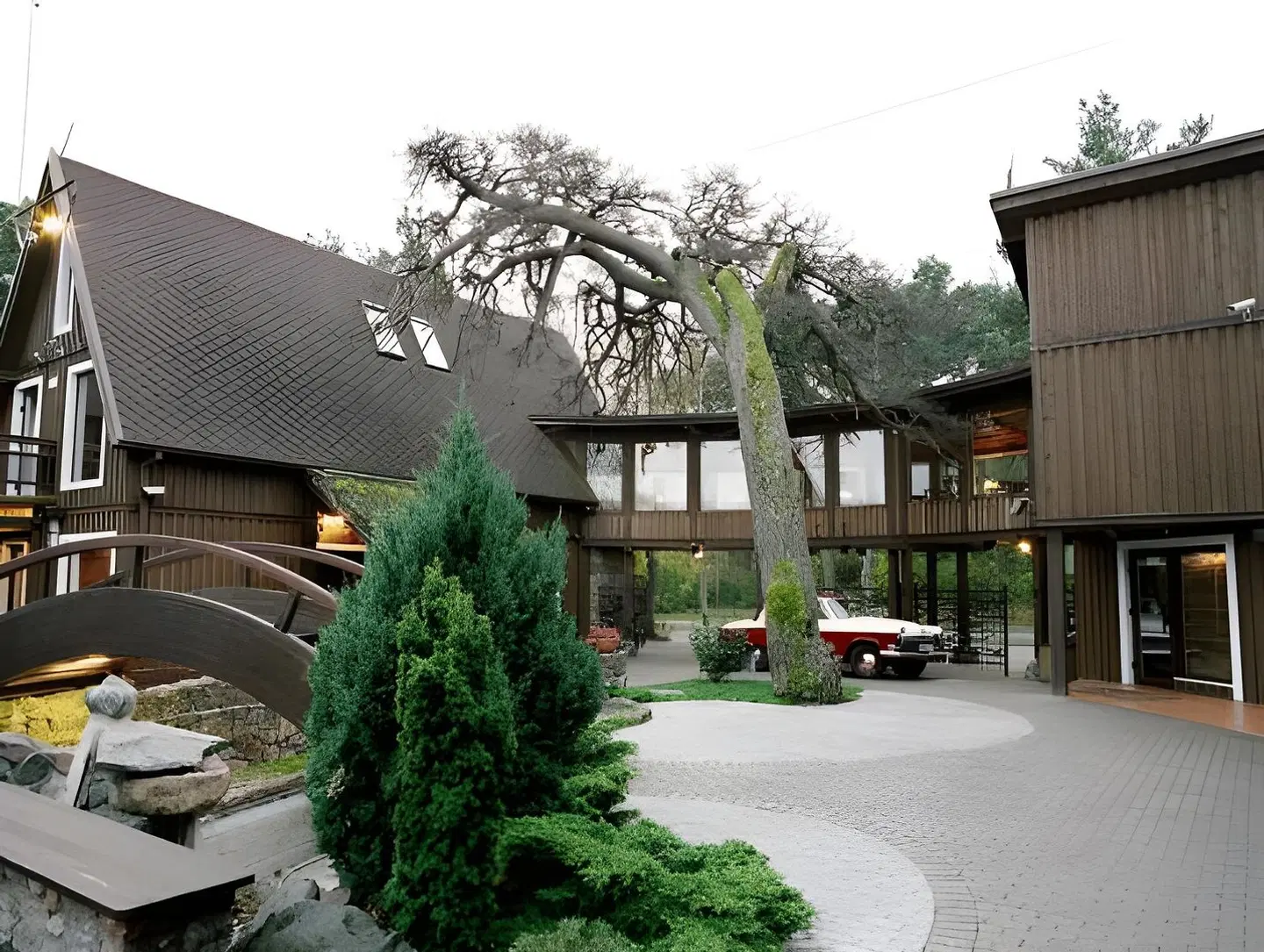 Hotel Pusu Paunksneje EXTERIOR