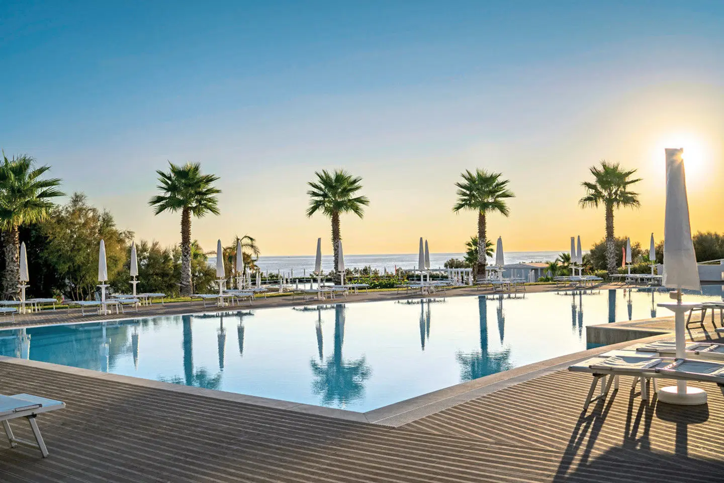 Torre Cintola Greenblue Sea Emotions OUTDOOR_POOL