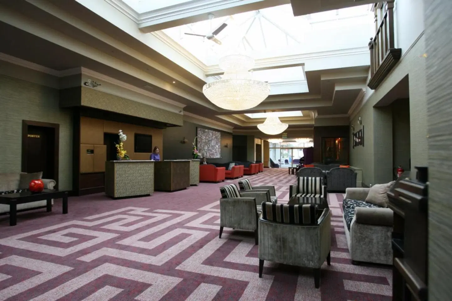Hillgrove LOUNGE_LOBBY