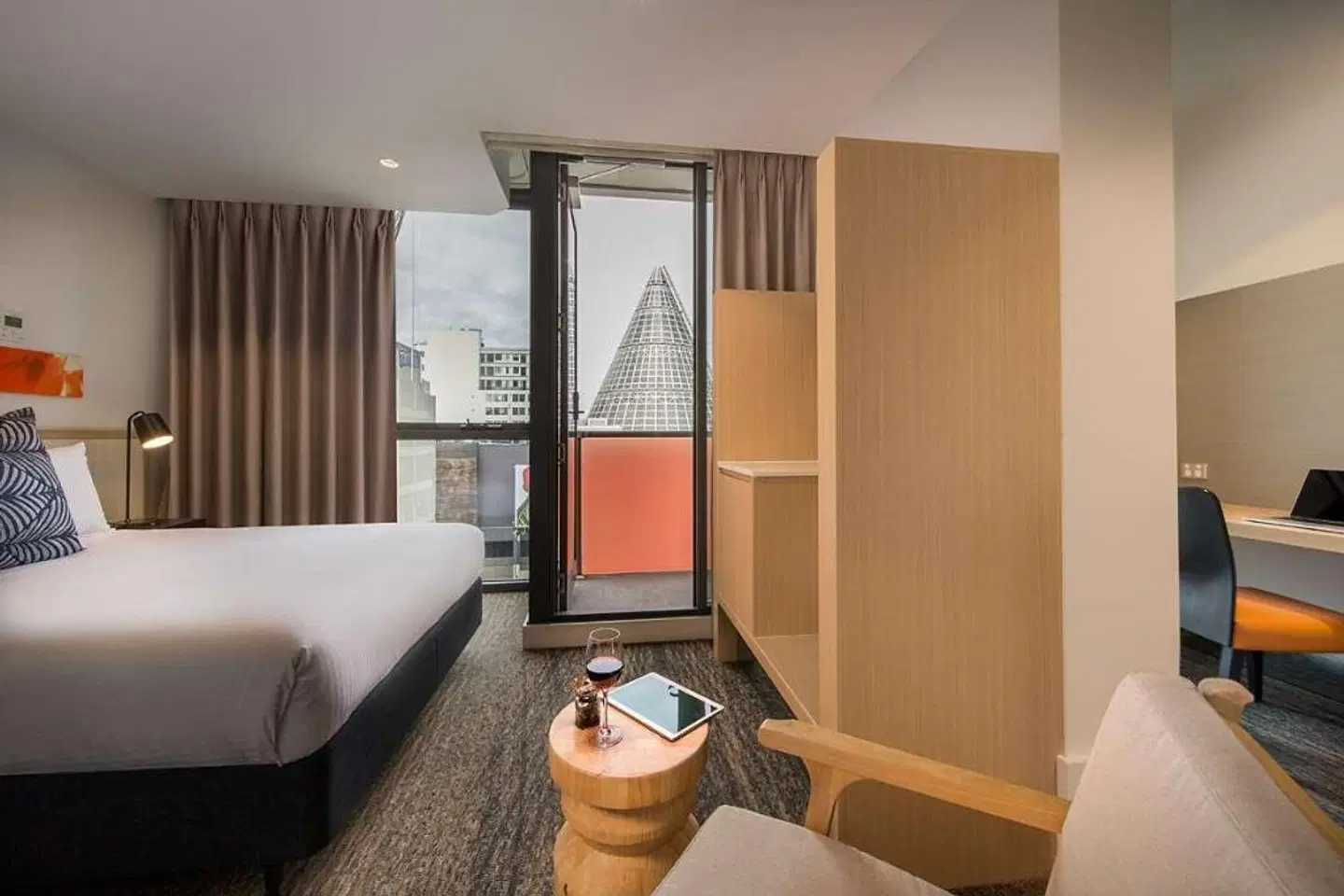 Brady Hotels Central Melbourne ROOM_EXAMPLE