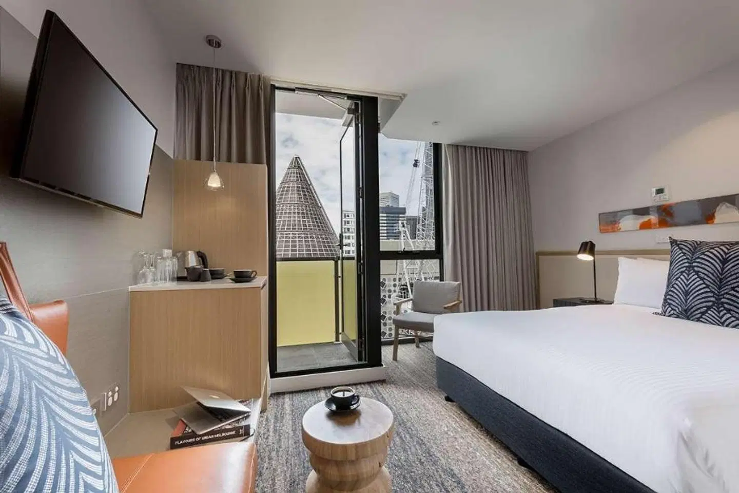 Brady Hotels Central Melbourne ROOM_EXAMPLE
