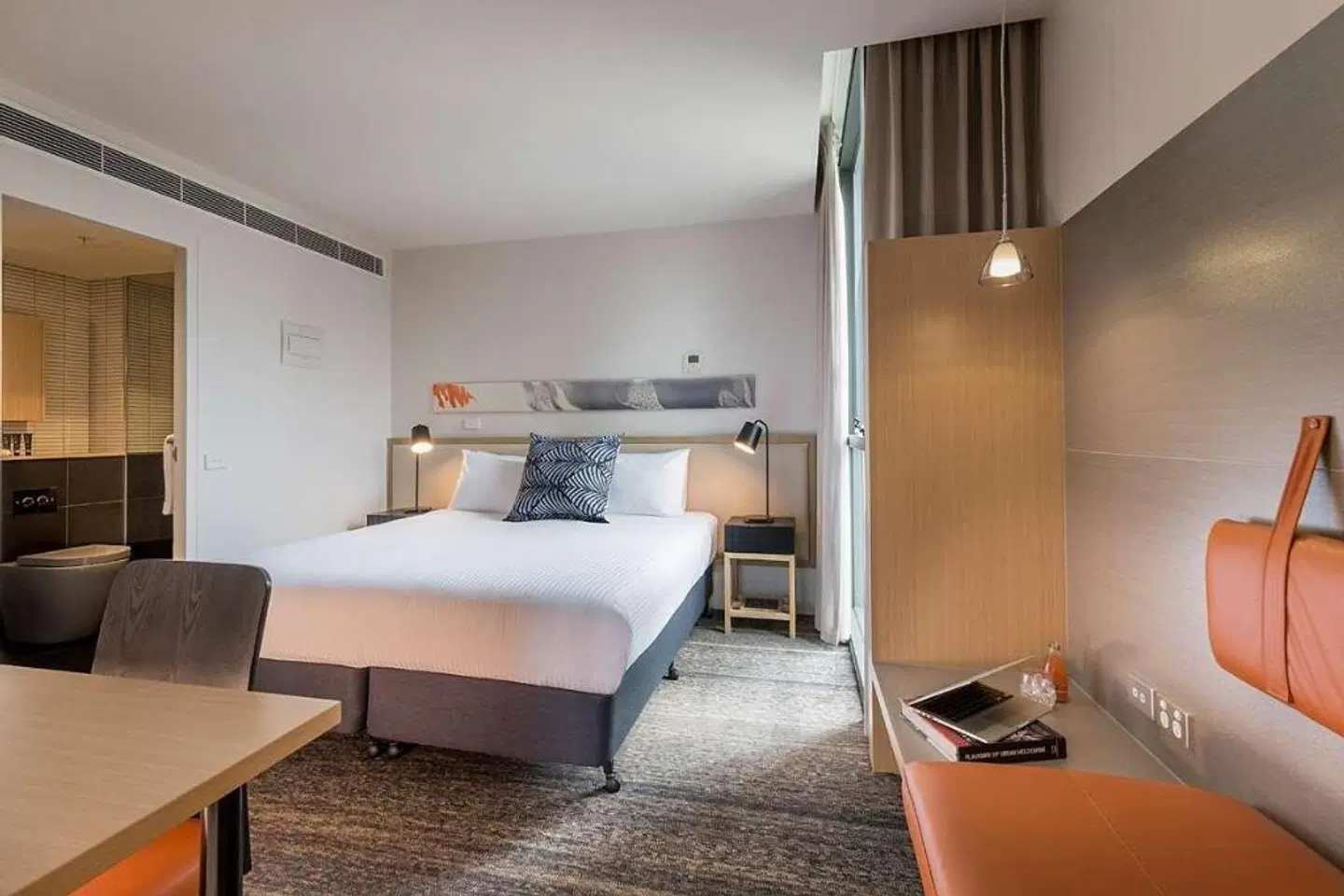 Brady Hotels Central Melbourne ROOM_EXAMPLE