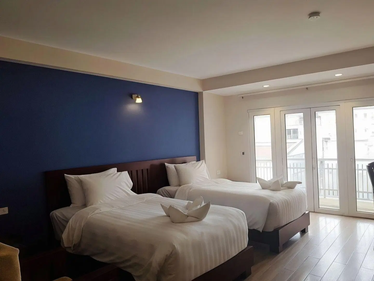 Hanoi La Castela Hotel ROOM_EXAMPLE