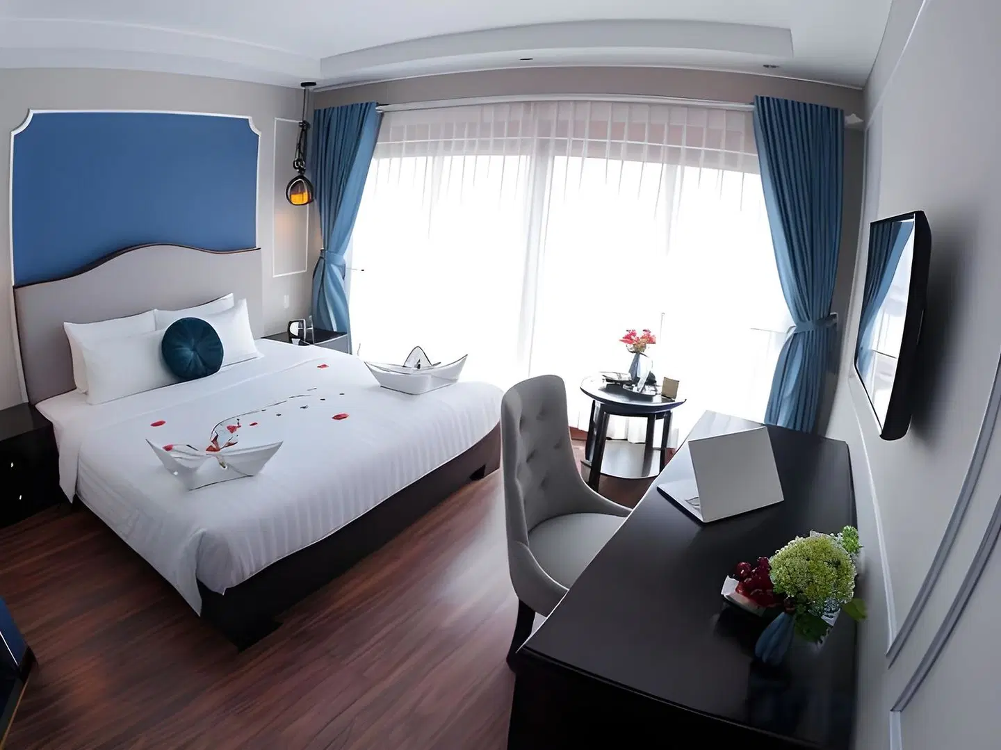 Hanoi La Castela Hotel ROOM_EXAMPLE