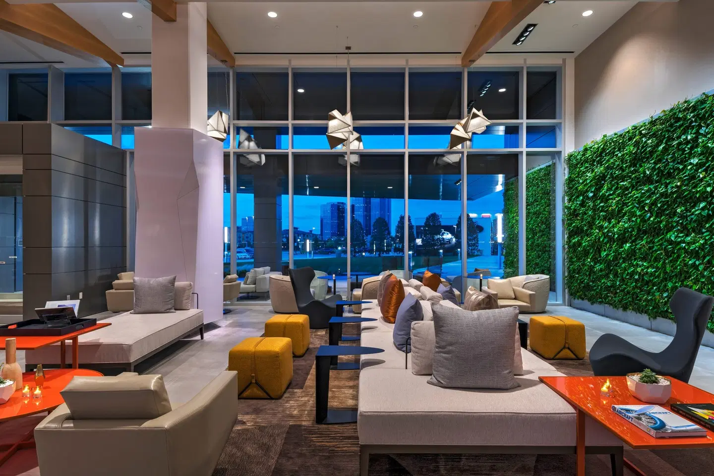 The Westin Irving Convention Center at Las Colinas Bar