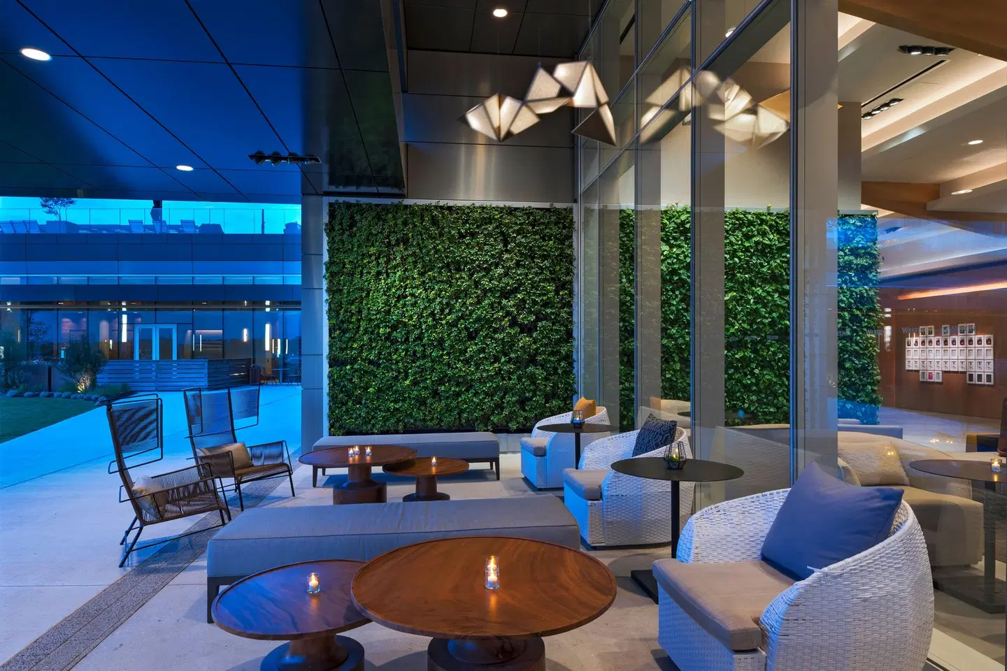 The Westin Irving Convention Center at Las Colinas Bar