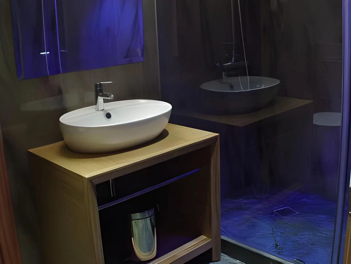 Vardar Badezimmer