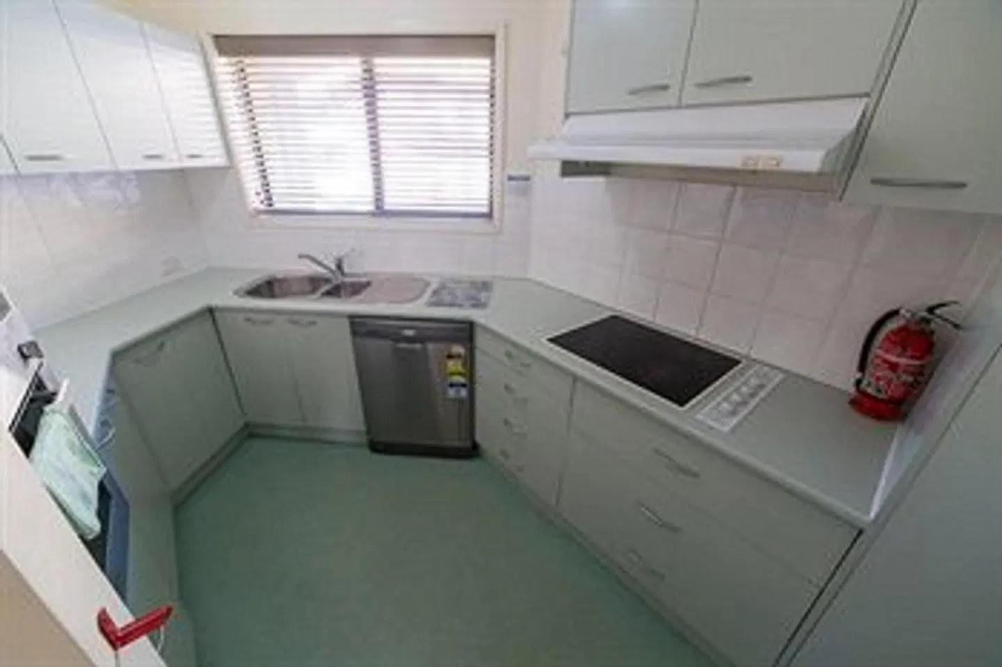 Peninsula Nelson Bay Motel and Serviced Apartments ROOM_EXAMPLE