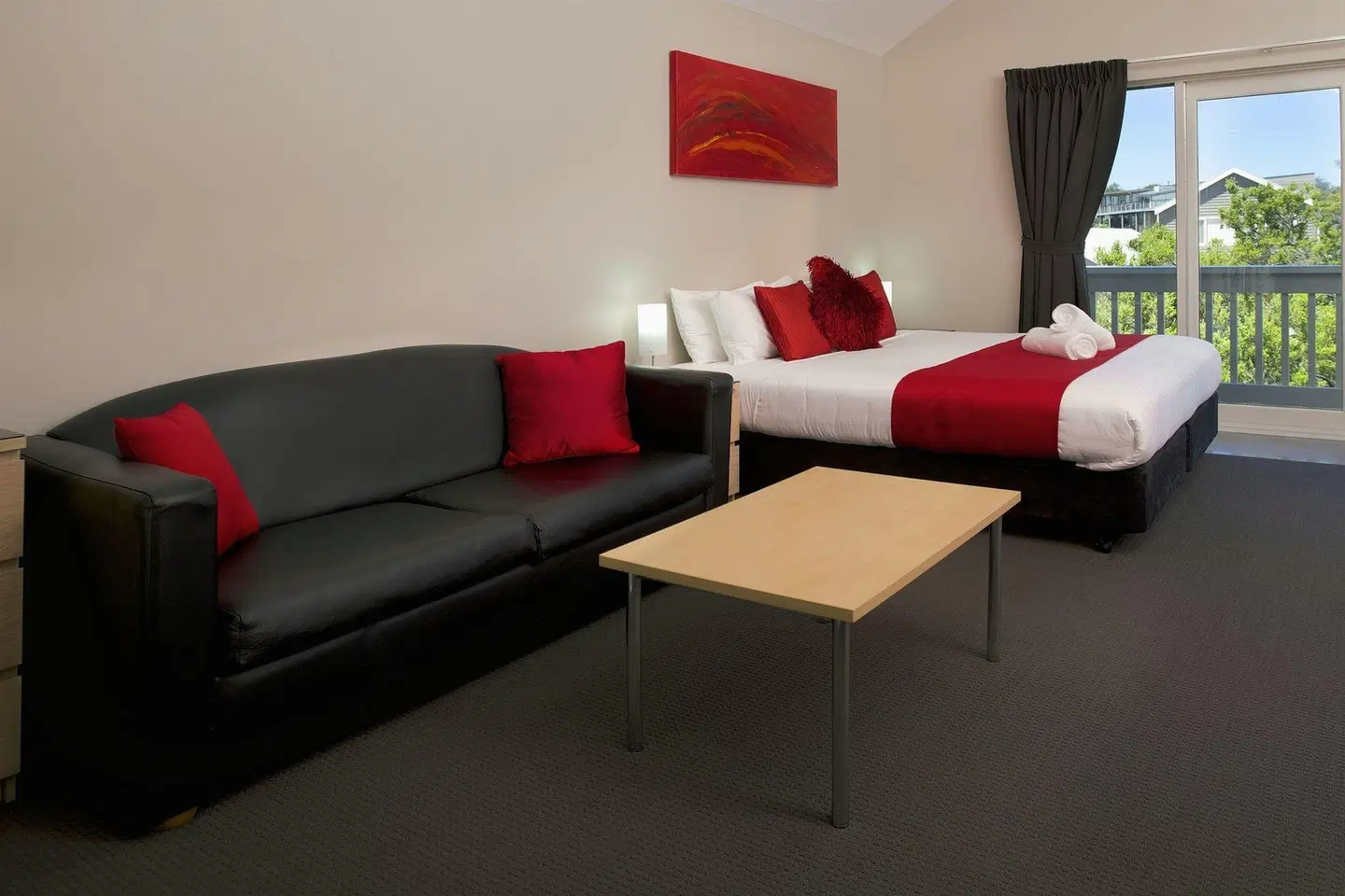 Boathouse Resort Motel ROOM_EXAMPLE