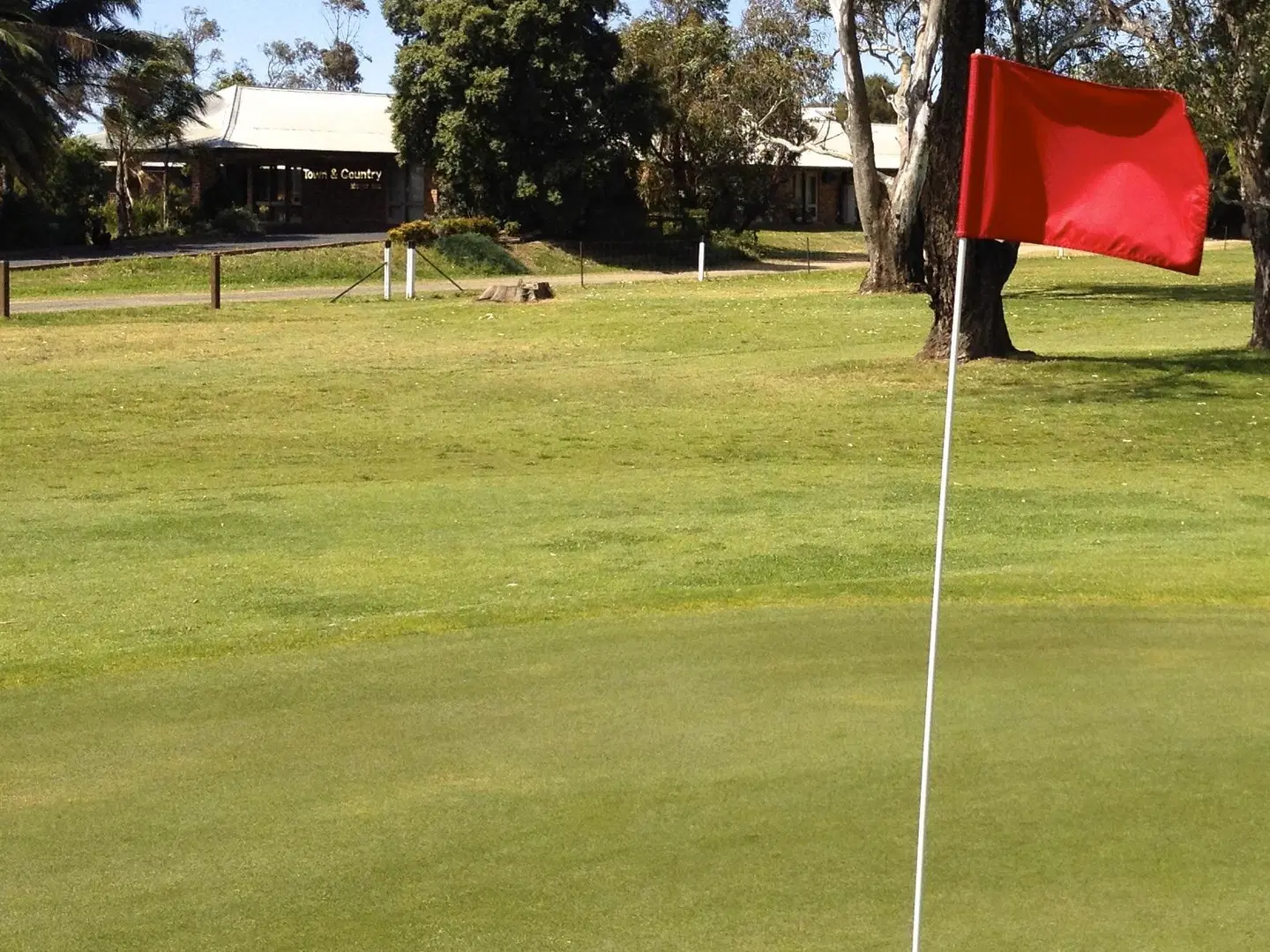 Town & Country Motor Inn SPORTS_AND_LEISURE