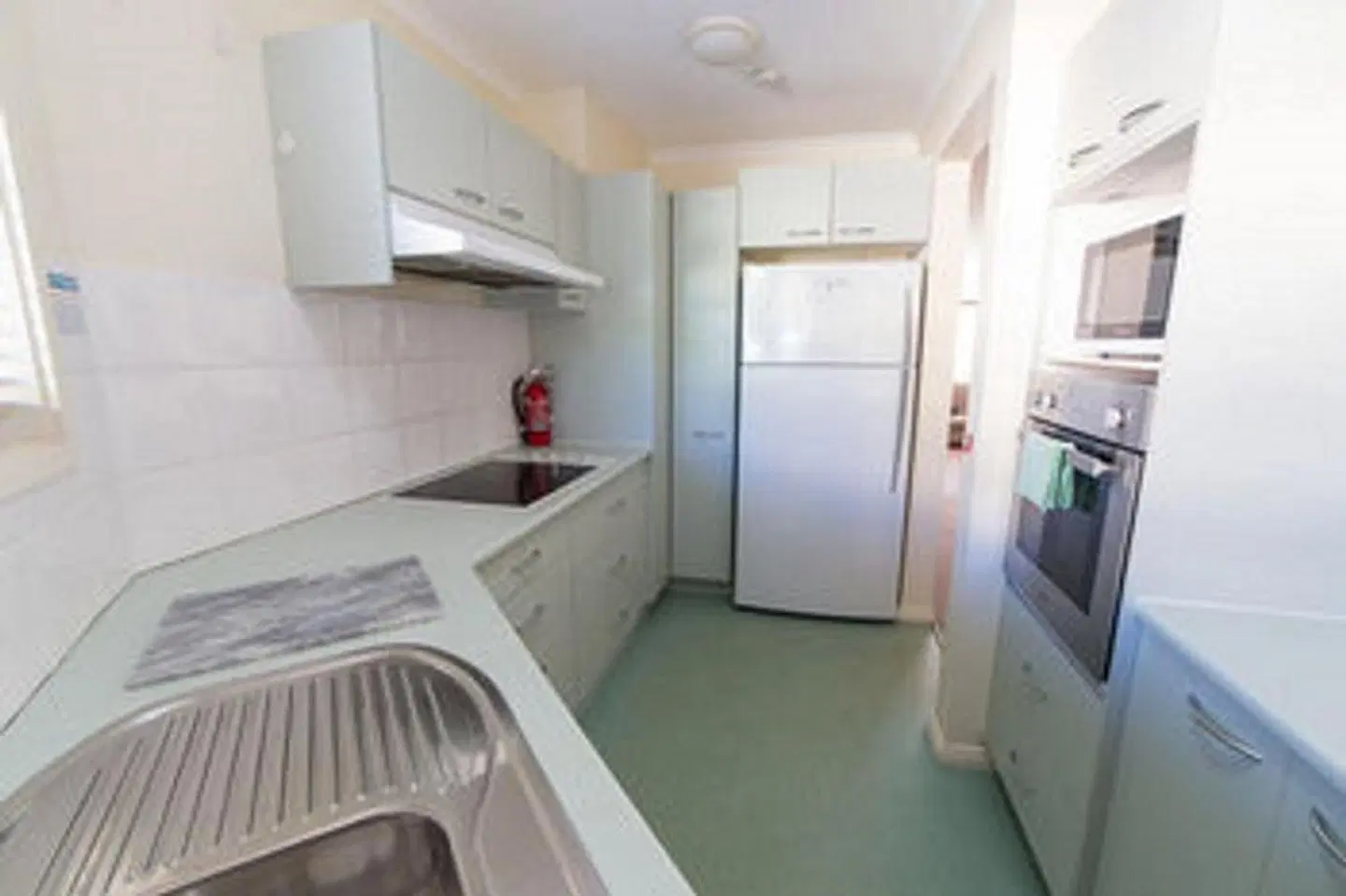 Peninsula Nelson Bay Motel and Serviced Apartments ROOM_EXAMPLE