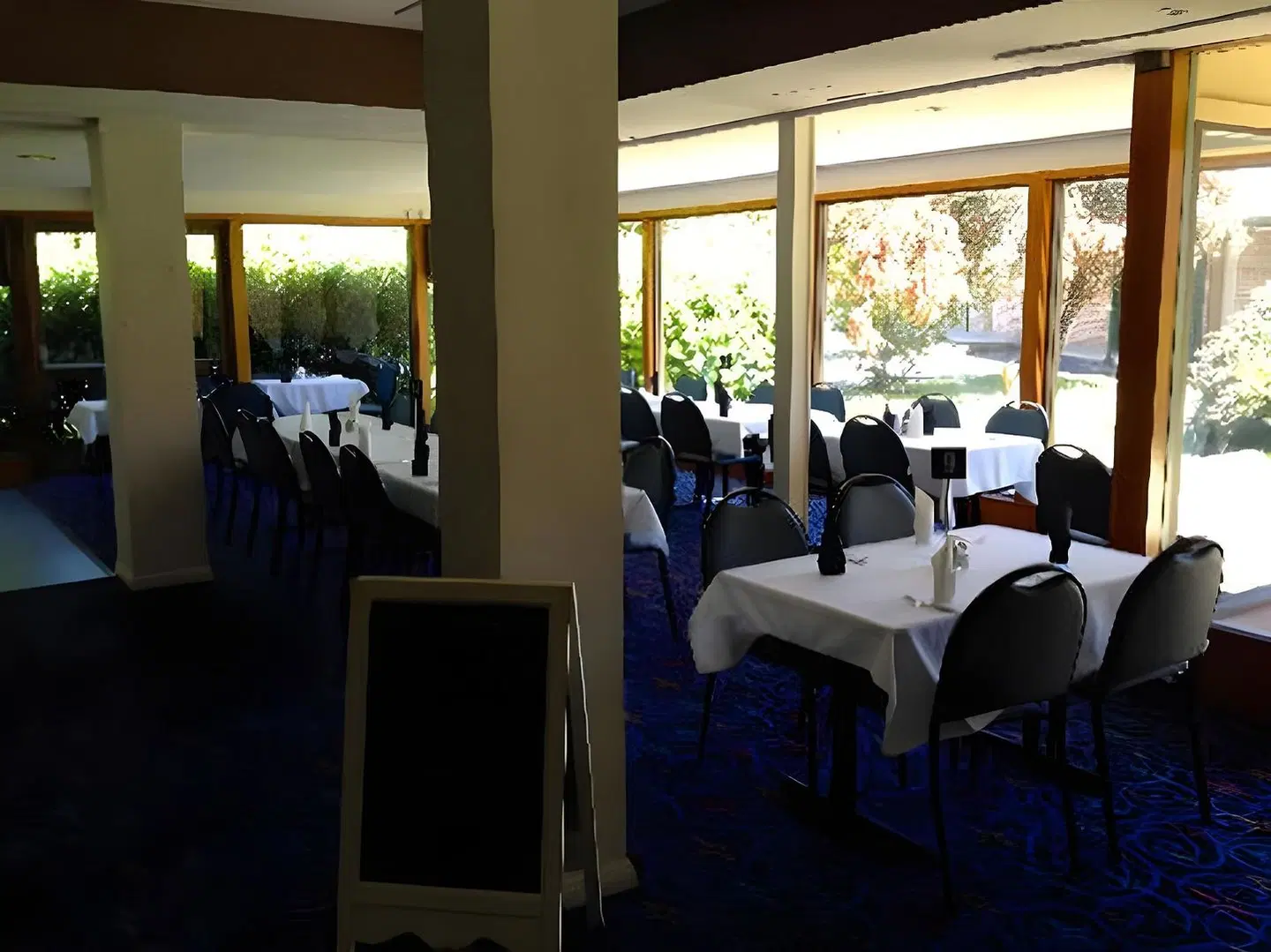 Town & Country Motor Inn Restaurant