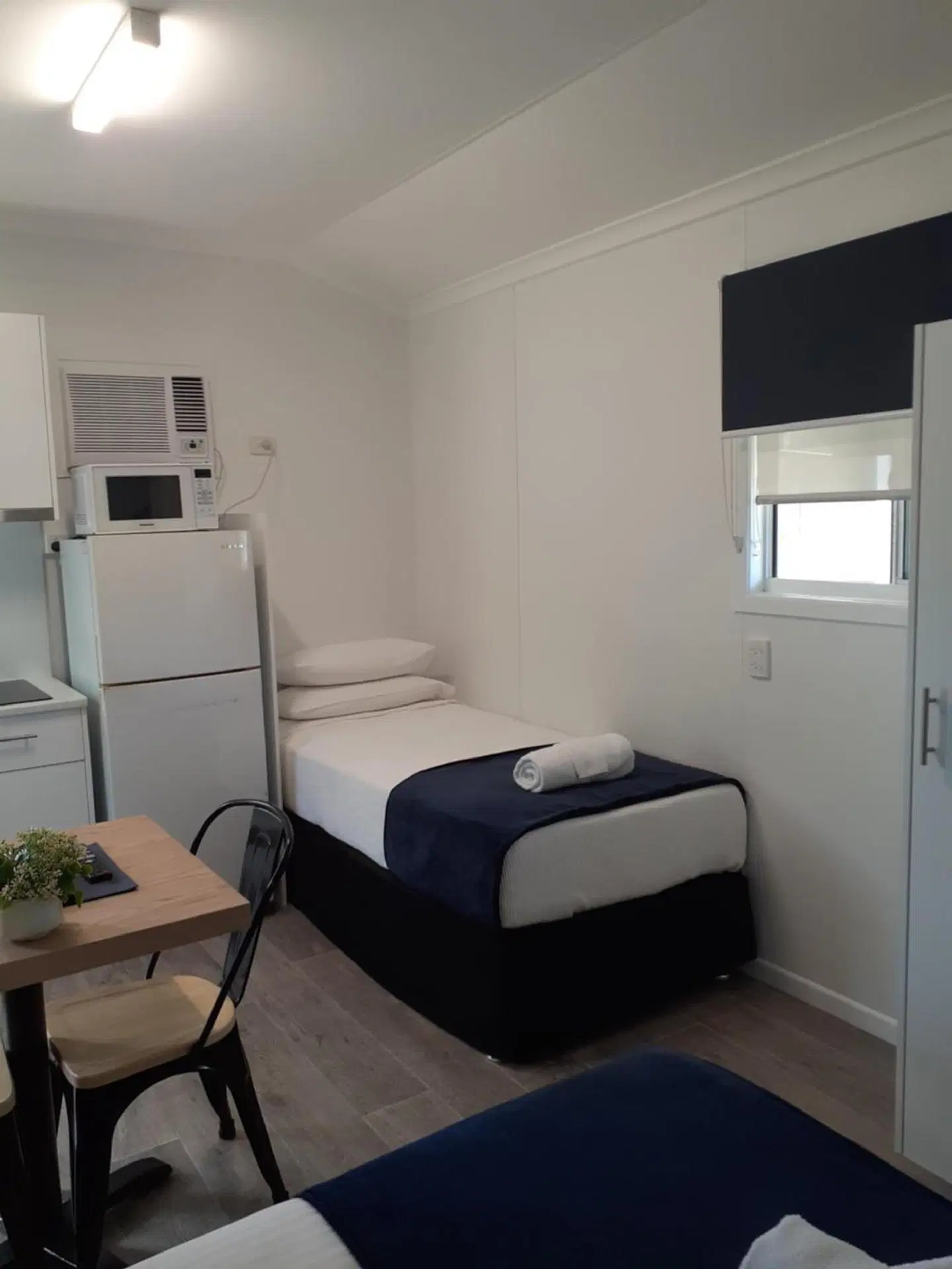 Queens Beach Tourist Village ROOM_EXAMPLE