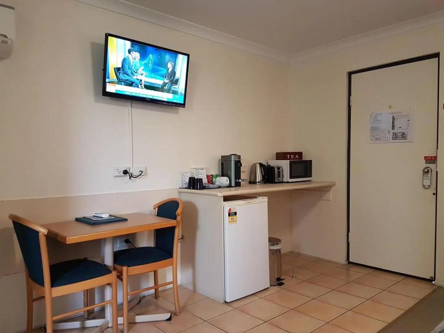 Rockhampton Palms Motor Inn ROOM_EXAMPLE