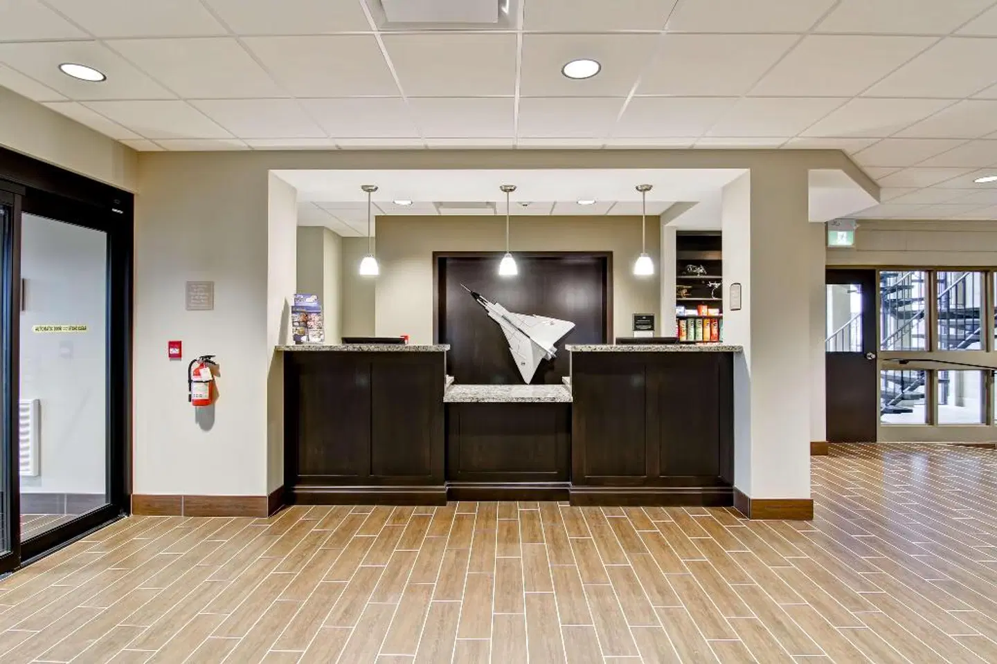 Best Western London Airport Inn & Suites LOUNGE_LOBBY