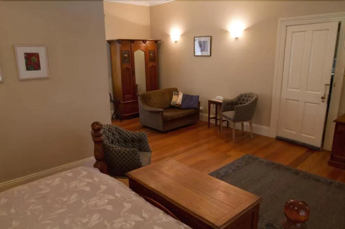 Tizzana Winery Bed and Breakfast ROOM_EXAMPLE