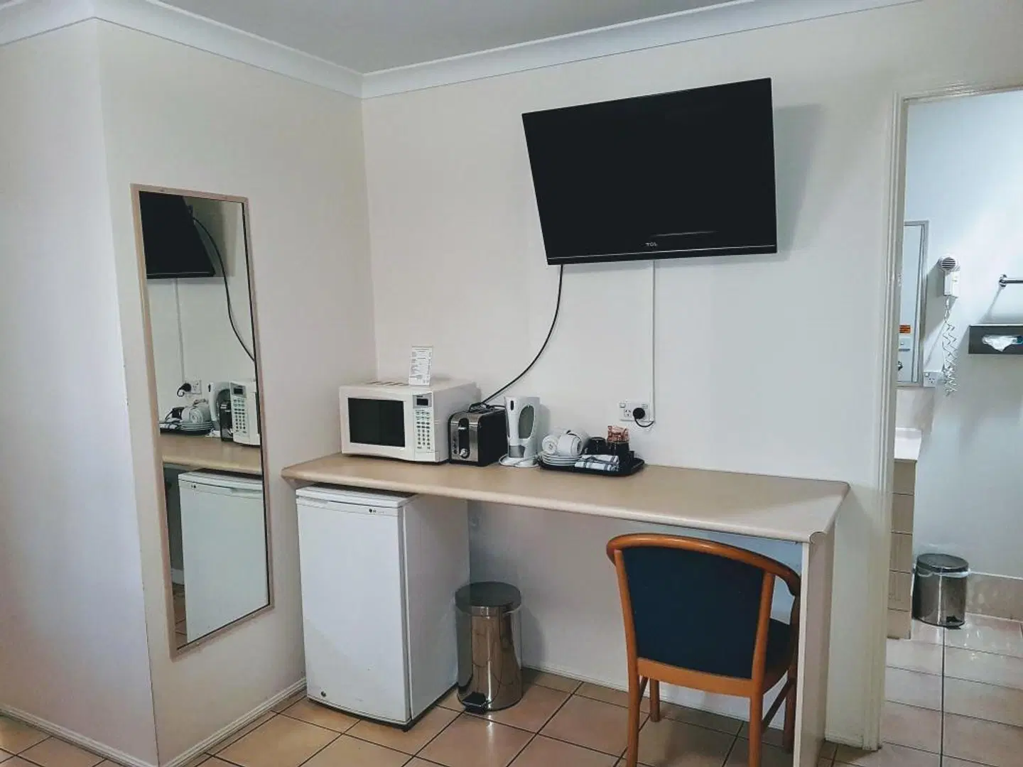 Rockhampton Palms Motor Inn ROOM_EXAMPLE