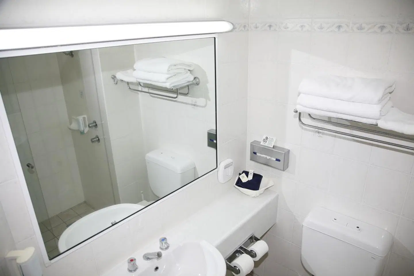 Dubbo RSL Club Motel Badezimmer