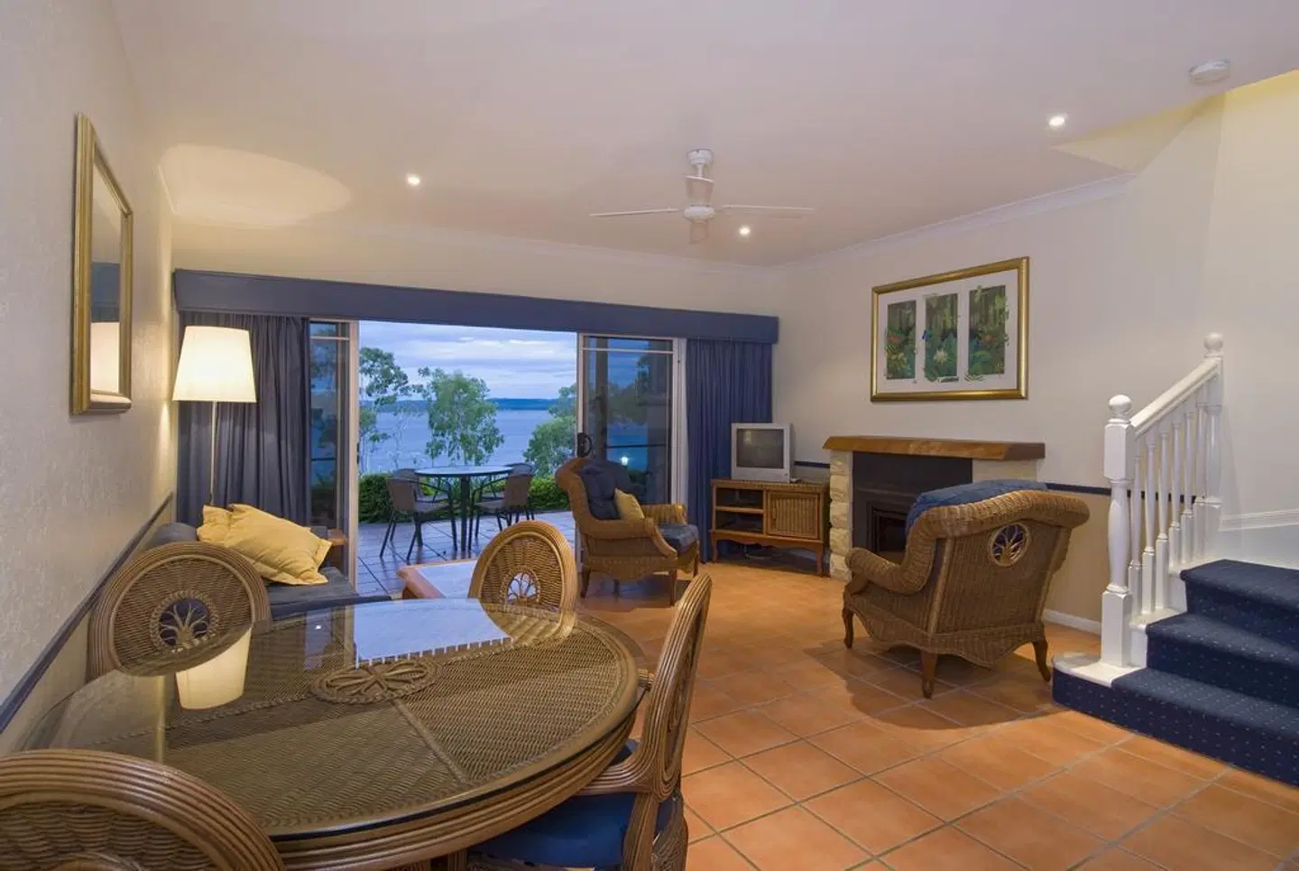 Tinaroo Lake Resort LOUNGE_LOBBY