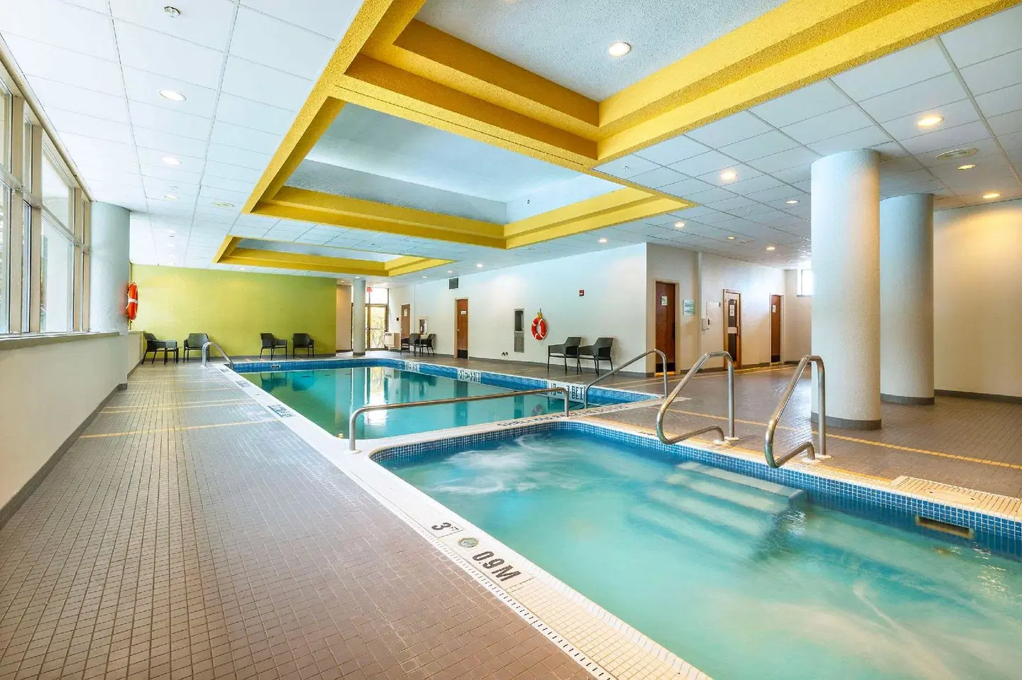 Allure Hotel, Ascend Hotel Collection Hallenbad