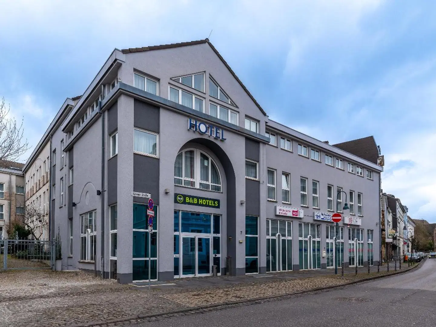 B&B HOTEL Eschweiler EXTERIOR