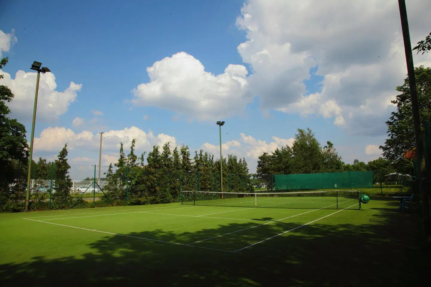 Sky High Hotel Airport SPORTS_AND_LEISURE