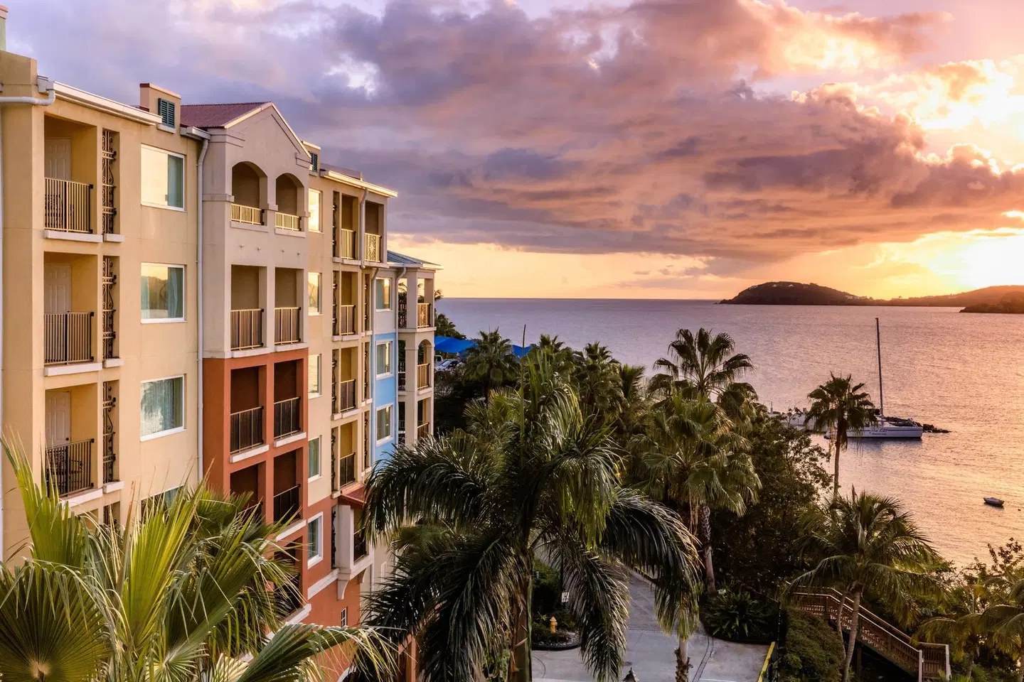Marriott's Frenchman's Cove EXTERIOR