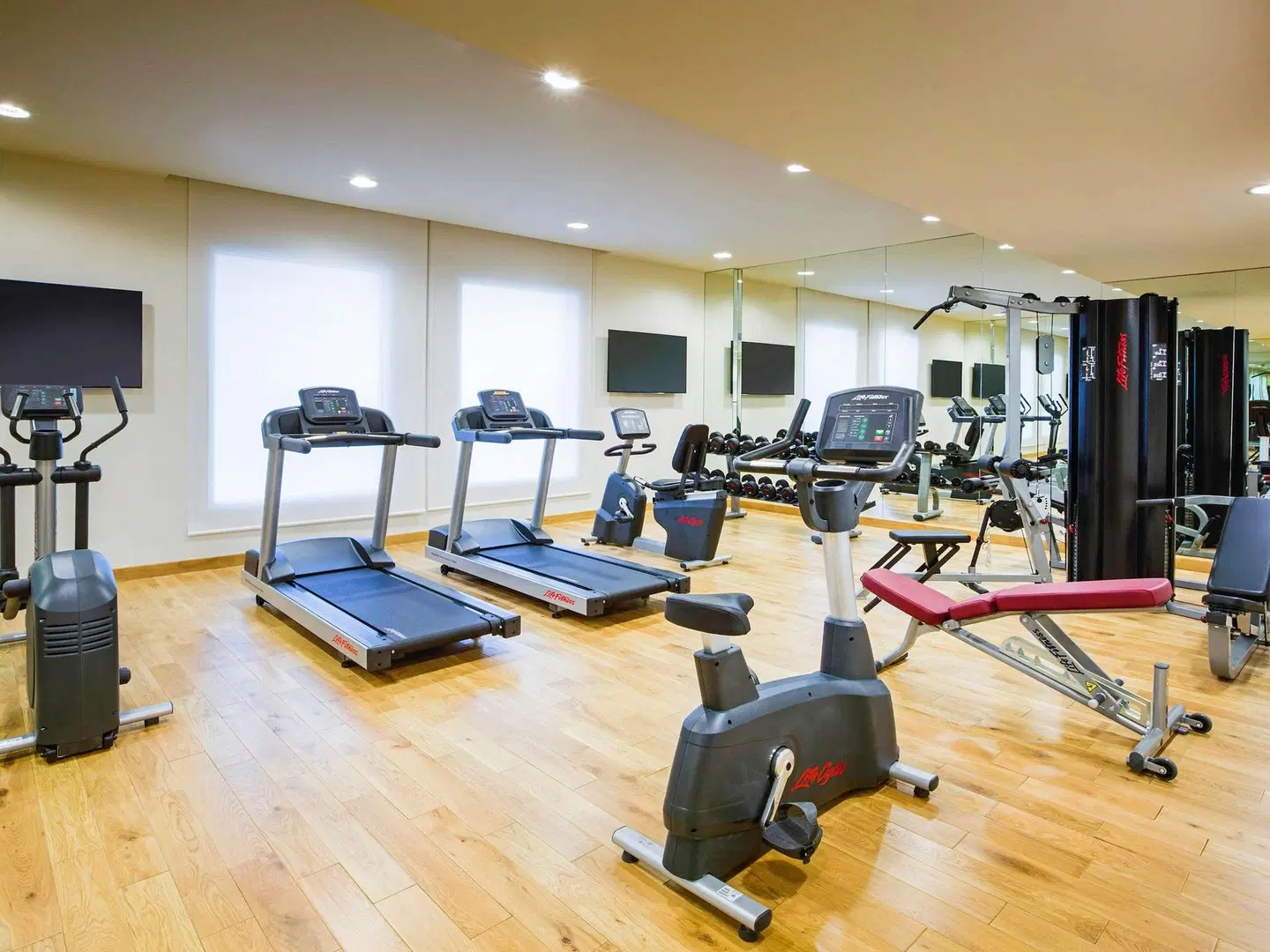 ibis Styles Dragon Mart Dubai SPORTS_AND_LEISURE
