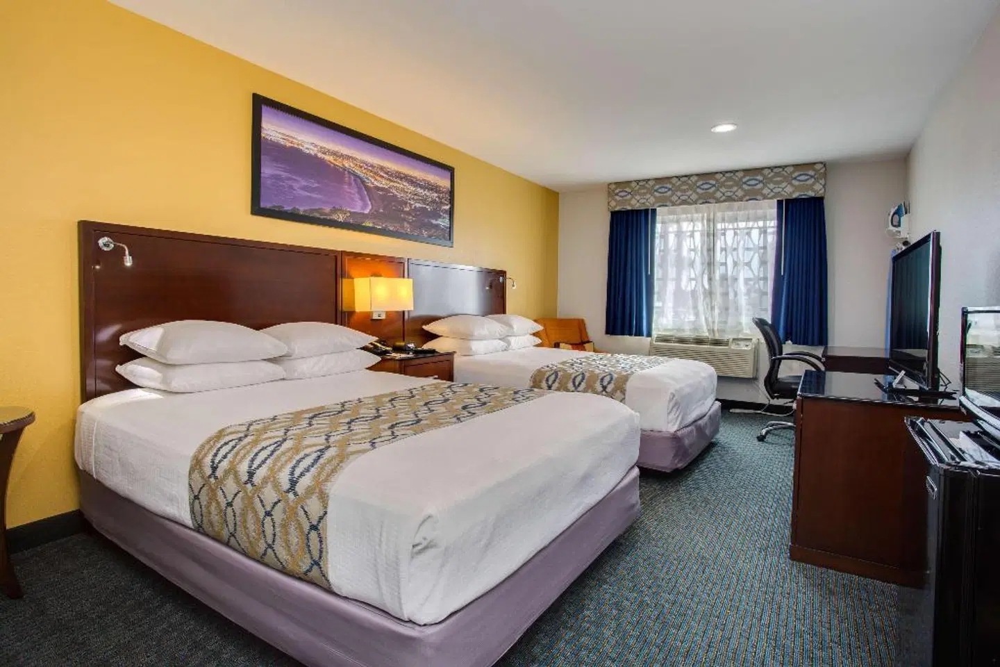 SureStay Plus Hotel by Best Western Chula Vista West ROOM_EXAMPLE