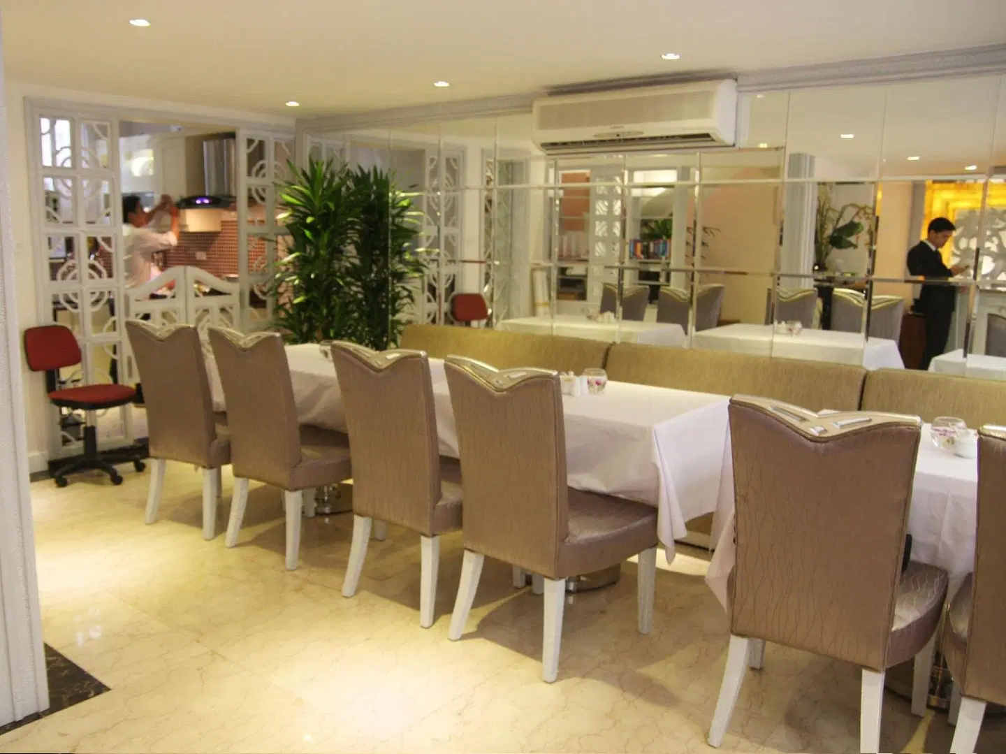 Hanoi Elite Hotel Restaurant