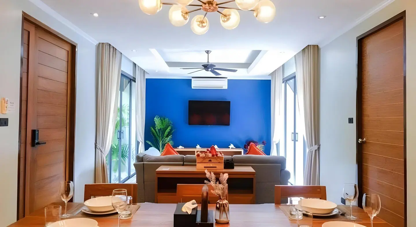 The Kiri Villas Resort Bar