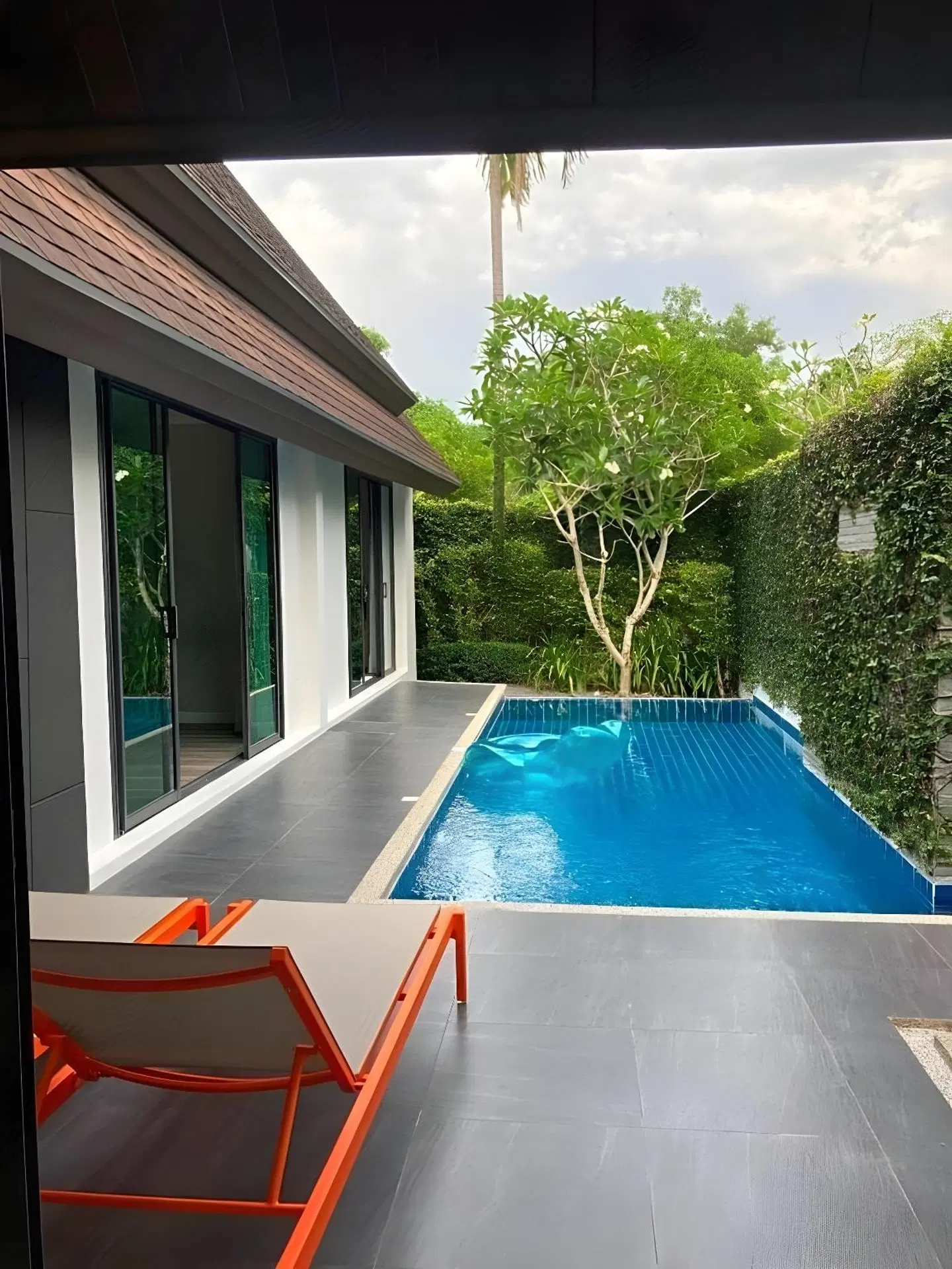 The Kiri Villas Resort OUTDOOR_POOL