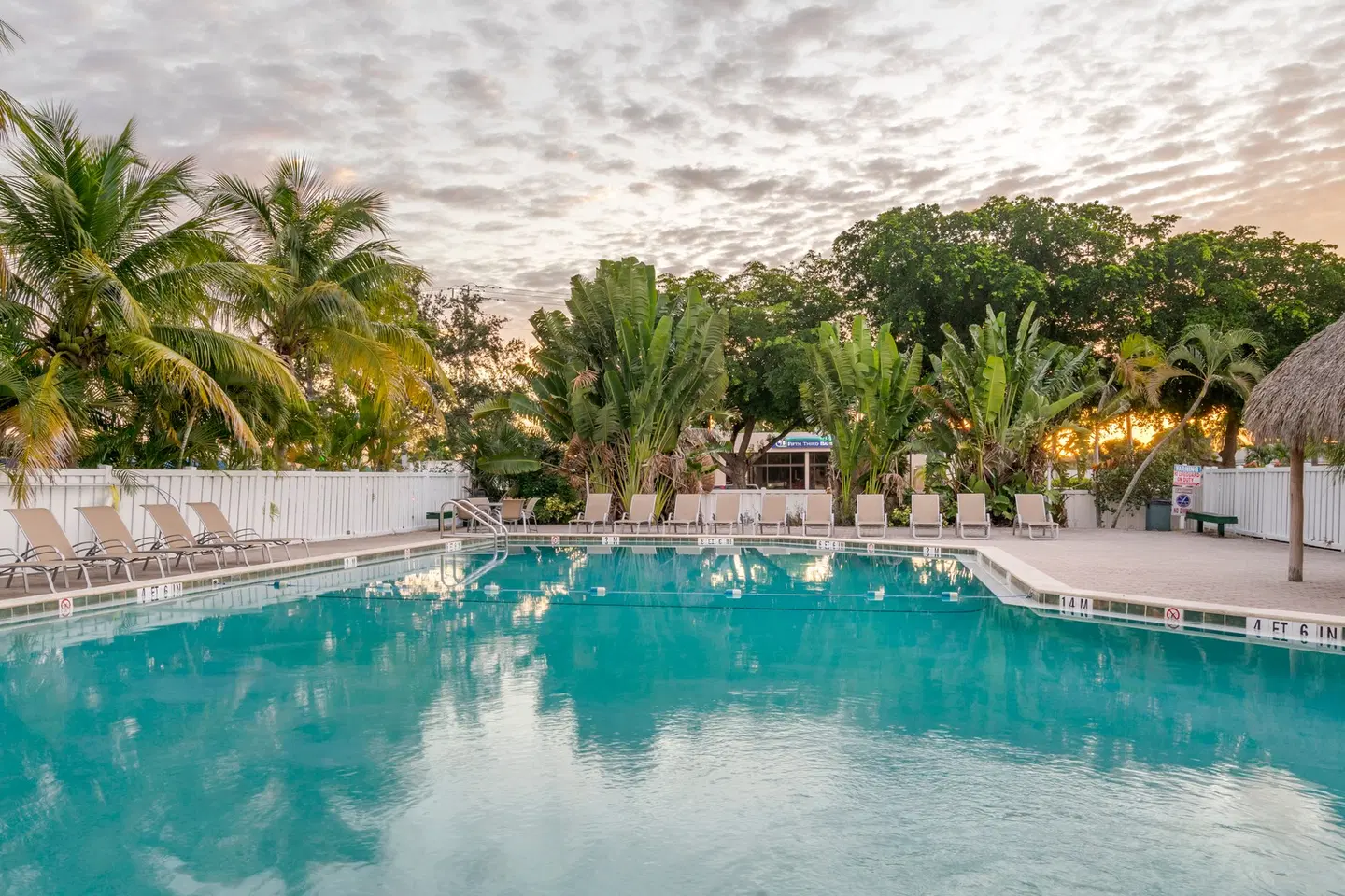 Holiday Inn Express Cape Coral-Fort Myers Area by IHG OUTDOOR_POOL