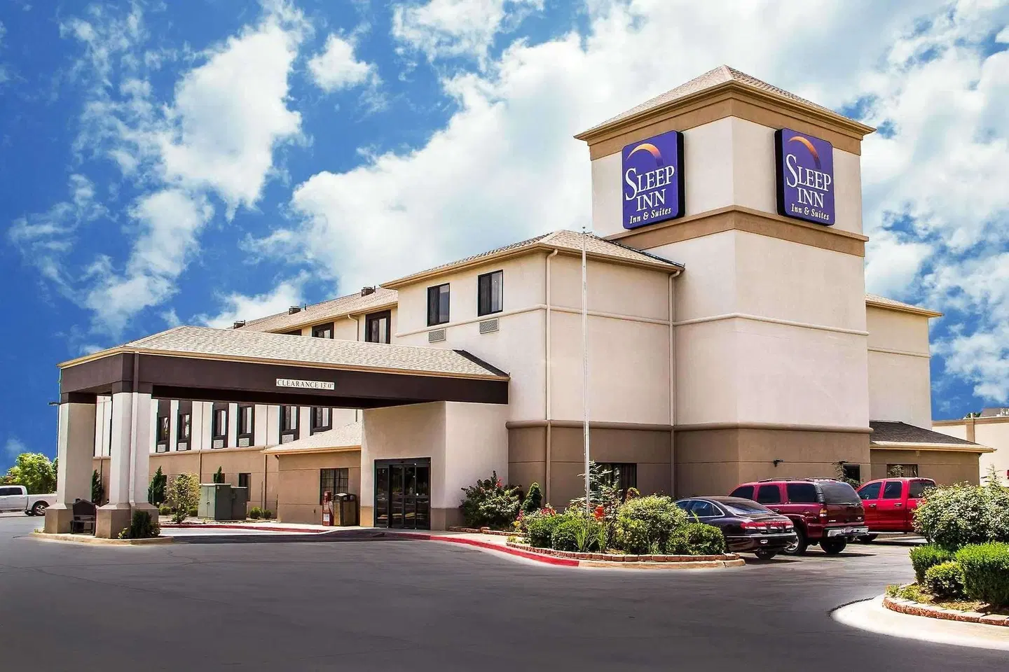 Sleep Inn & Suites Oklahoma City North EXTERIOR