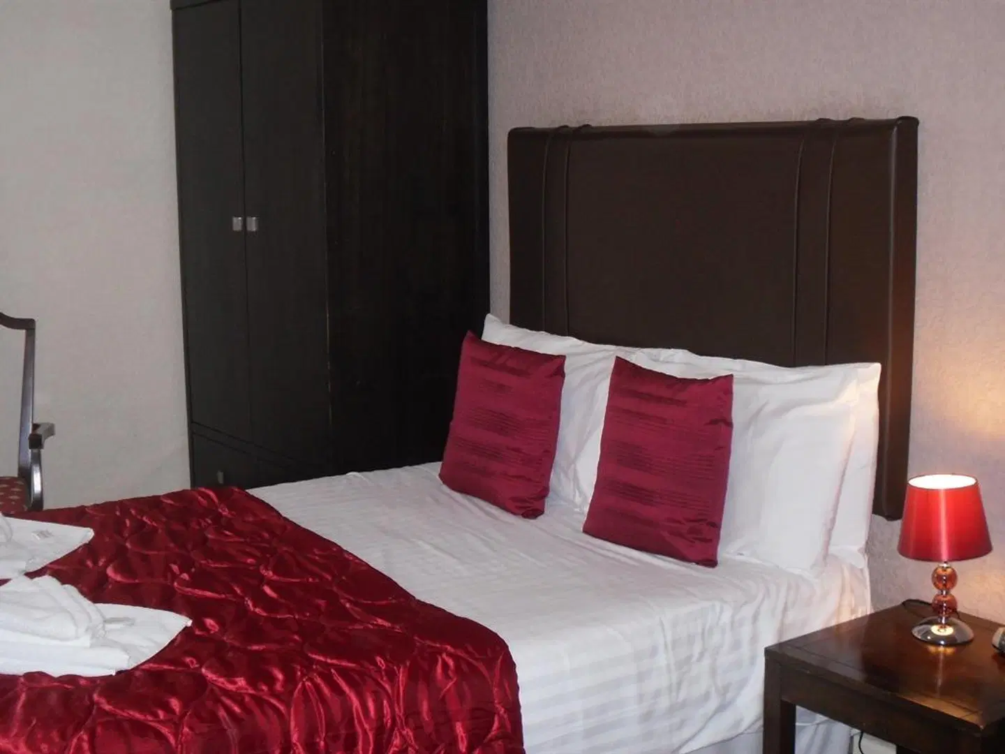 Richmond - Guest House ROOM_EXAMPLE