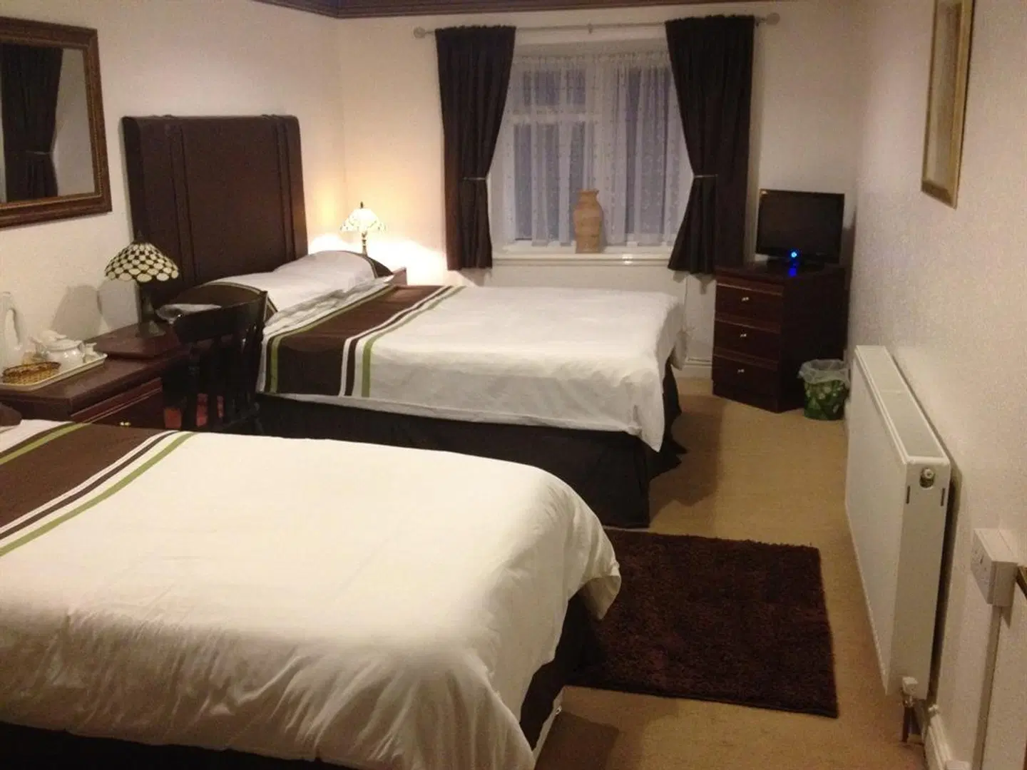 Richmond - Guest House ROOM_EXAMPLE