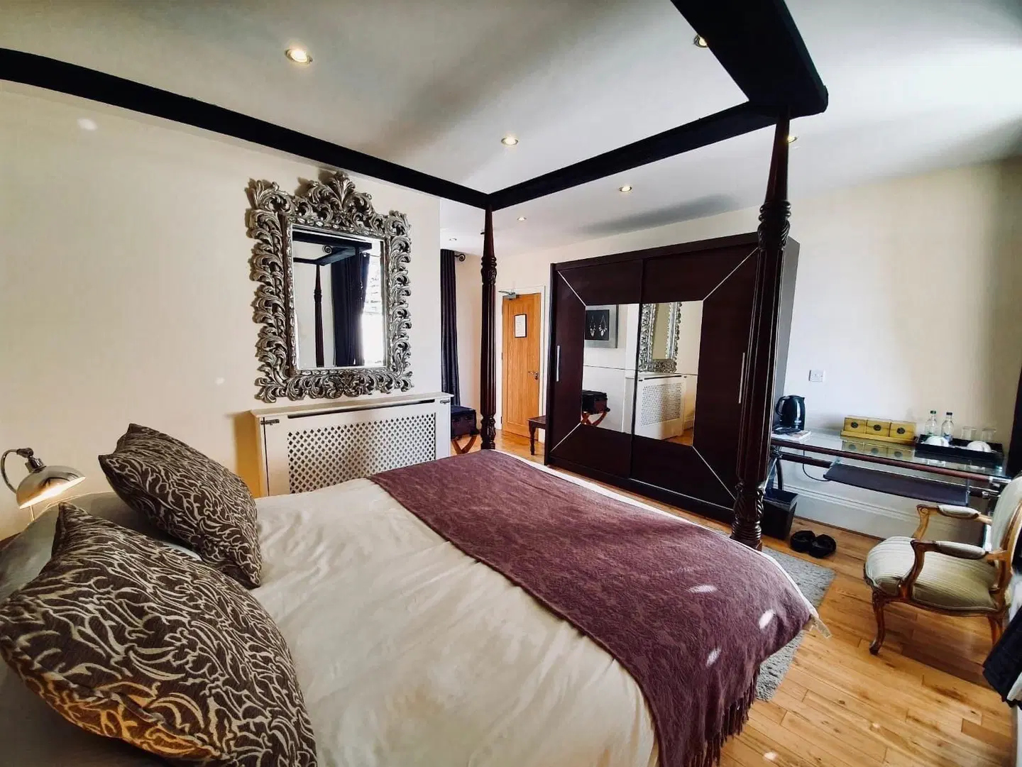 The Old Lodge - Inn ROOM_EXAMPLE