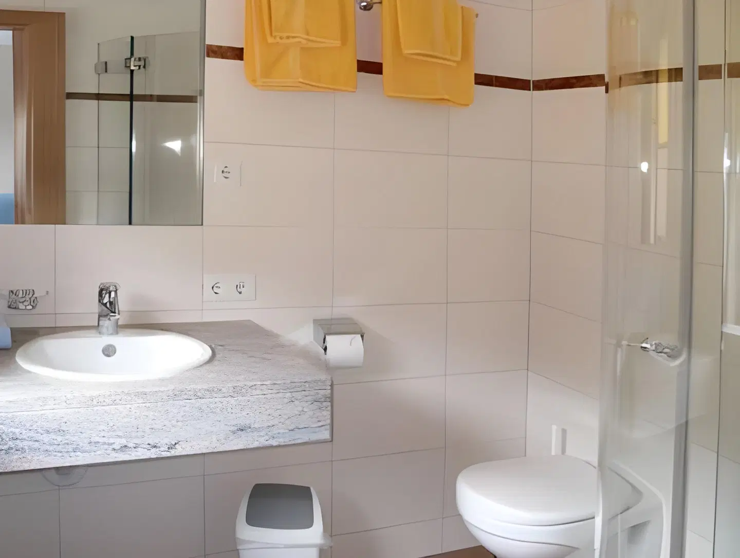 Tre Soli Appartements Restaurant Badezimmer