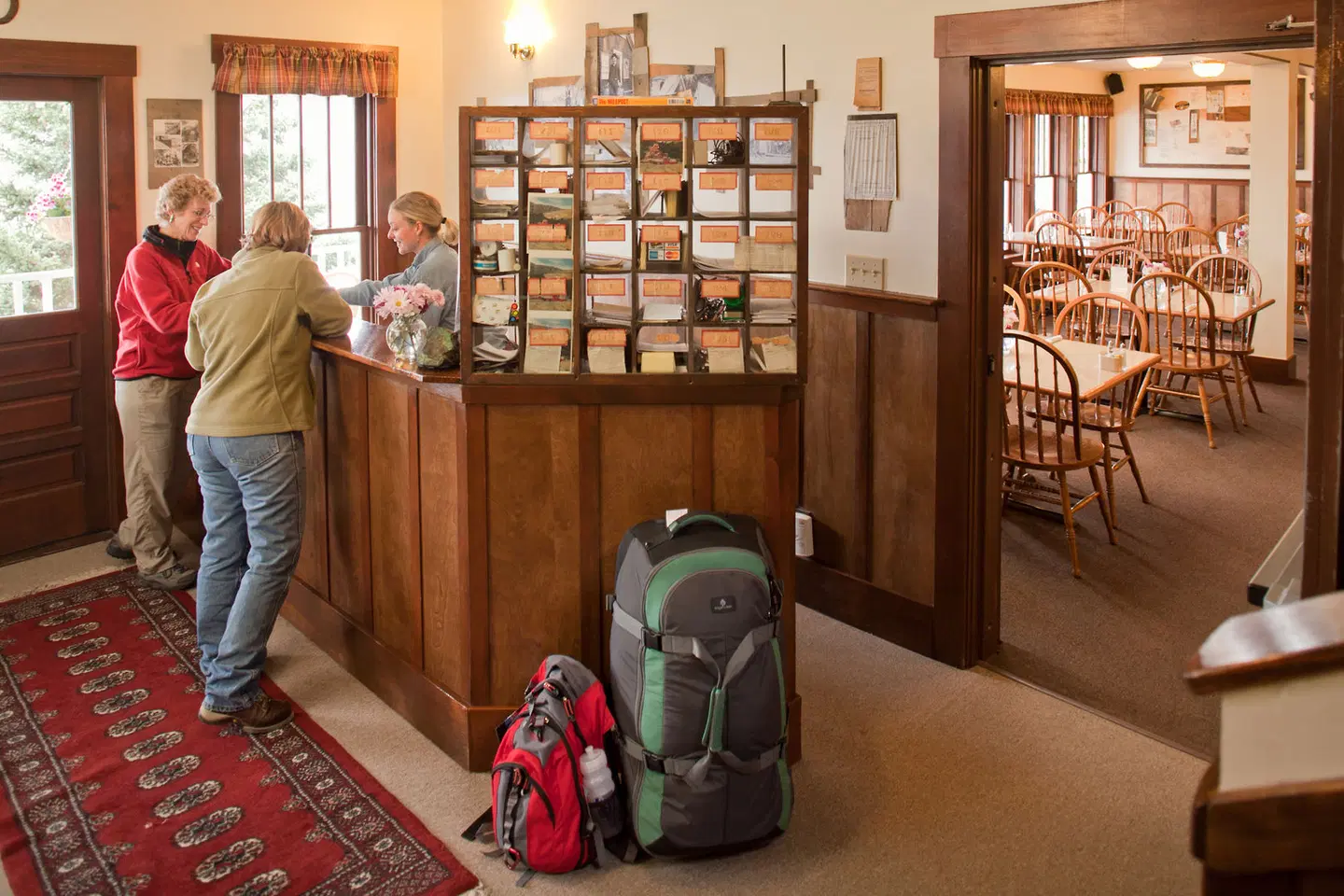 Kennicott Glacier Lodge LOUNGE_LOBBY