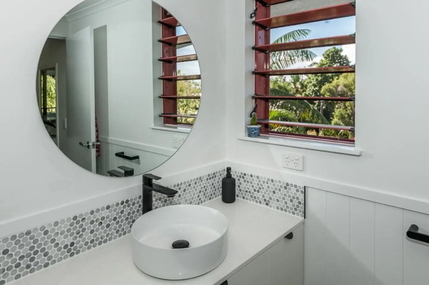 Oasis at Palm Cove Badezimmer