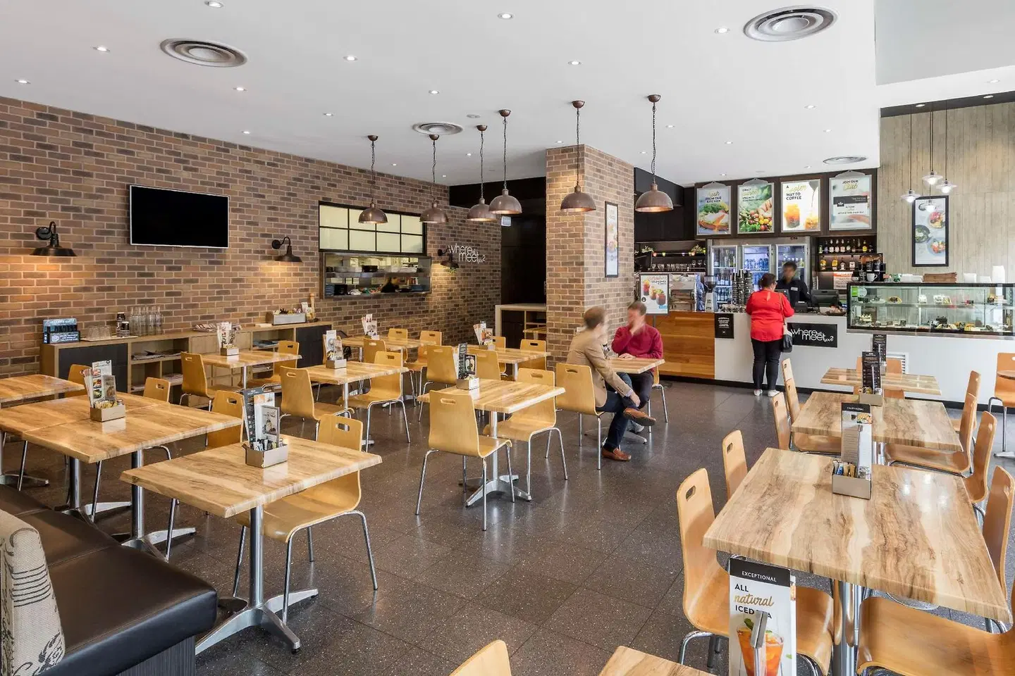Oaks Adelaide Embassy Suites Restaurant