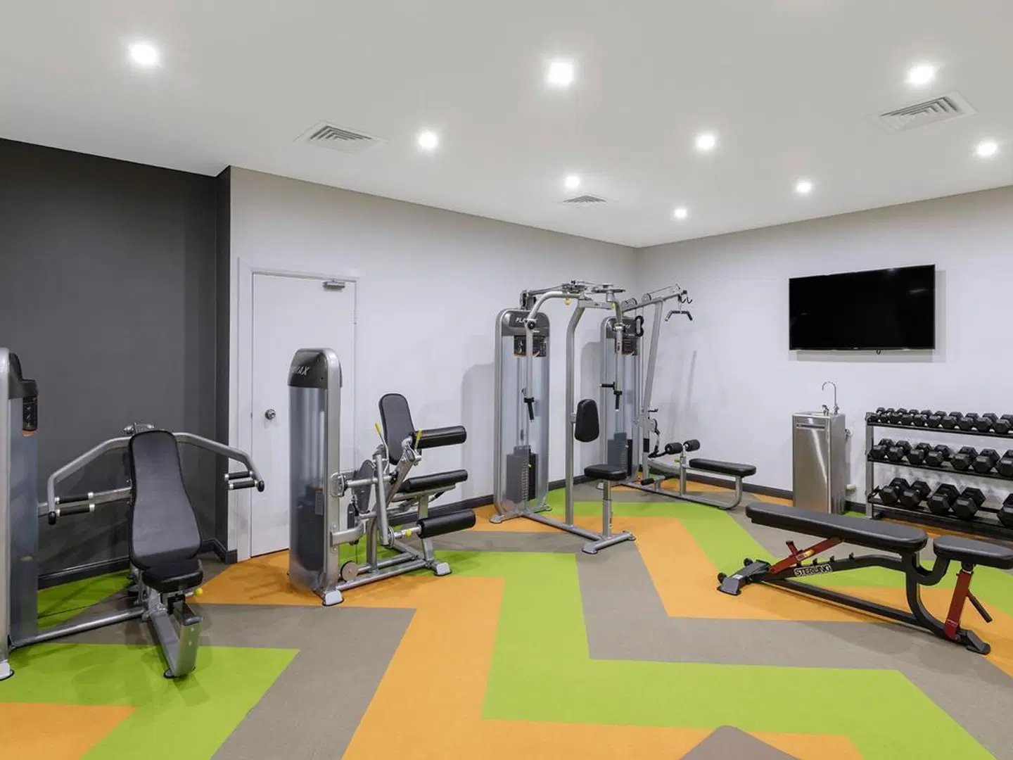 Meriton Serviced Apartments World Tower SPORTS_AND_LEISURE