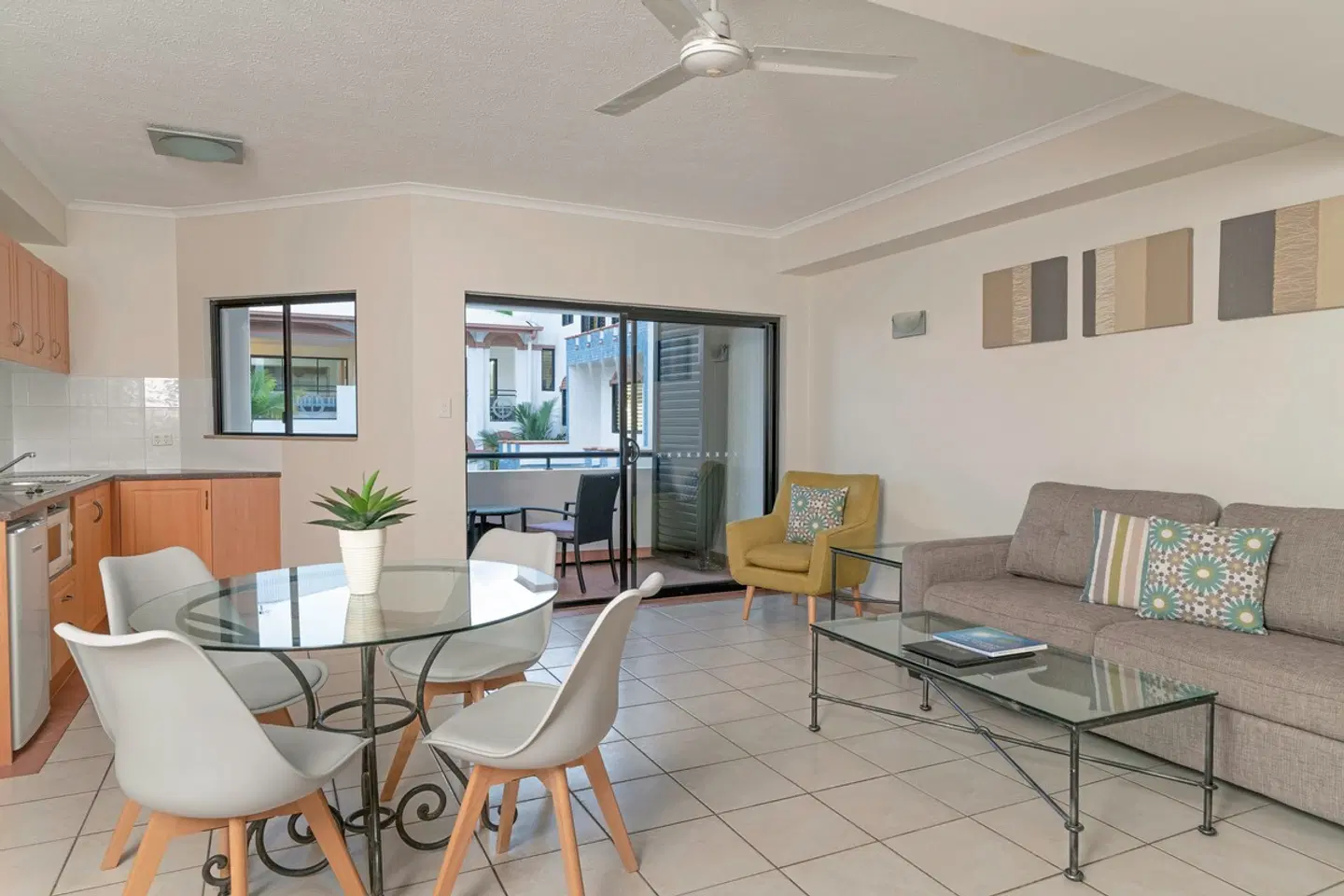 Regal Port Douglas LOUNGE_LOBBY