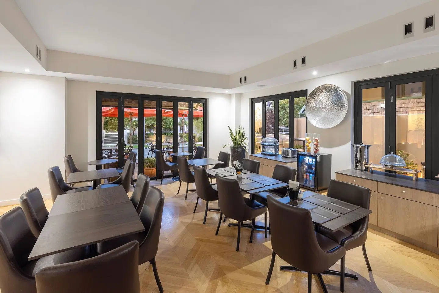 Club Wyndham Perth, Trademark Collection by Wyndham Bar