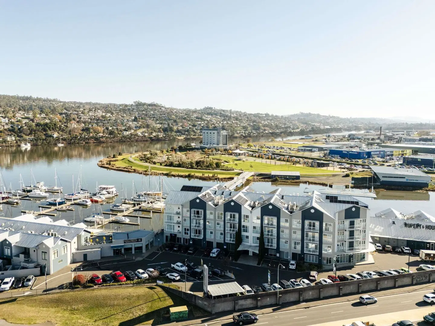 Peppers Seaport Hotel LANDSCAPE