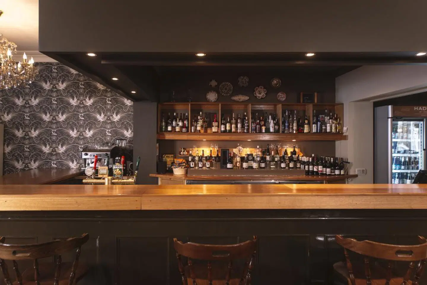 Hadley's Orient Hotel Bar