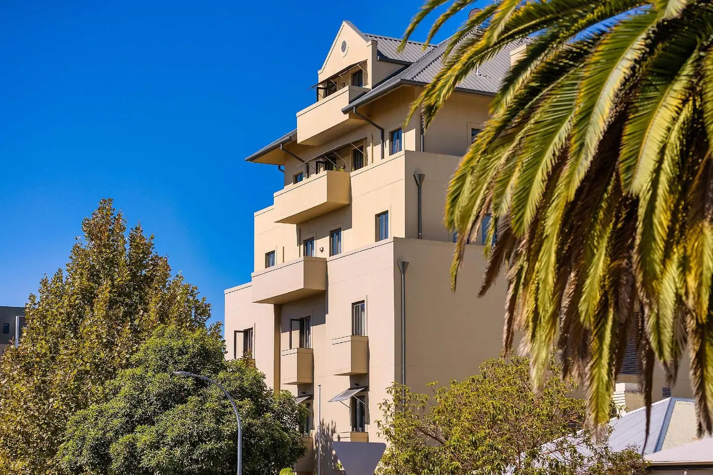 Club Wyndham Perth, Trademark Collection by Wyndham EXTERIOR