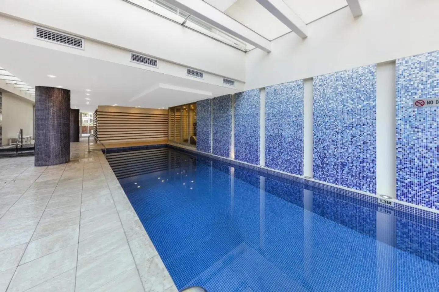 Oaks Glenelg Liberty Suites Hallenbad