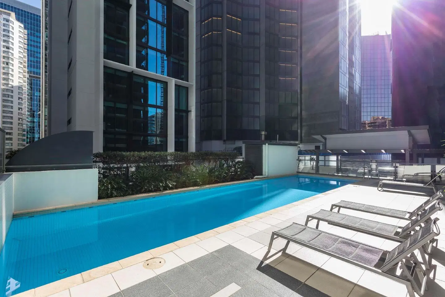 Oaks Brisbane on Margaret Suites OUTDOOR_POOL