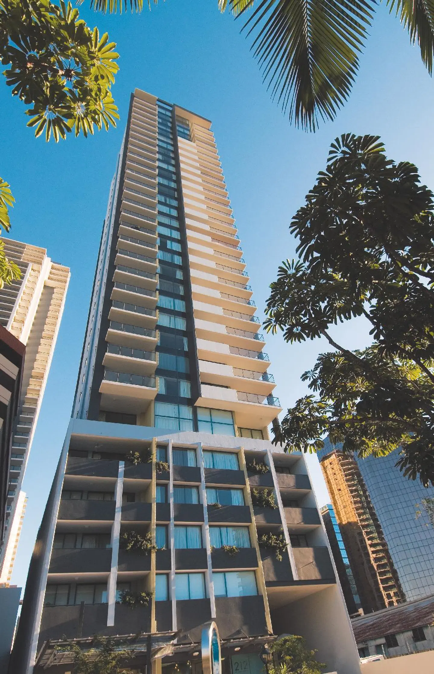 Oaks Brisbane on Margaret Suites EXTERIOR